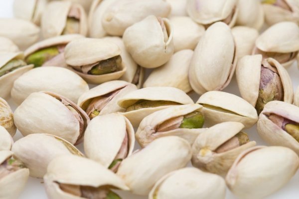New ways to improve eye health New research reveals 1 fruit that can help prevent plaque disease